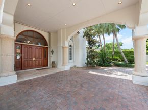9360 SW 66th St, Miami FL 33173
