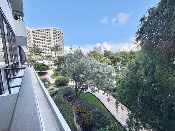 500 Three Islands Blvd 102, Hallandale Beach FL 33009