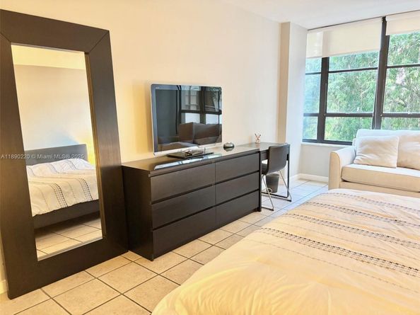 500 Three Islands Blvd 102, Hallandale Beach FL 33009