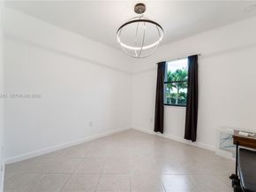 22938 SW 128th Pl, Miami FL 33170