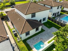 22938 SW 128th Pl, Miami FL 33170