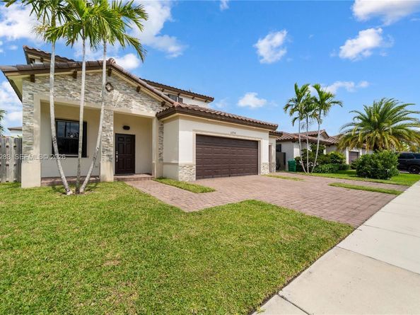 22938 SW 128th Pl, Miami FL 33170