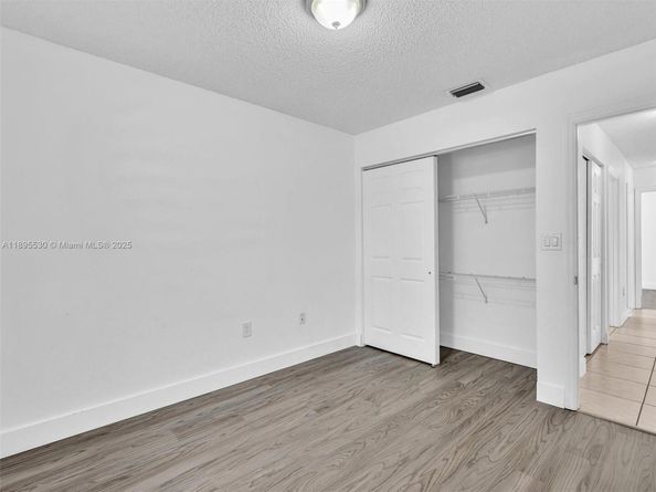4147 Sapphire Ter, Weston FL 33331