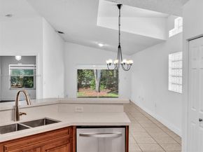 4147 Sapphire Ter, Weston FL 33331