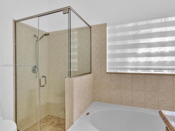 4147 Sapphire Ter, Weston FL 33331