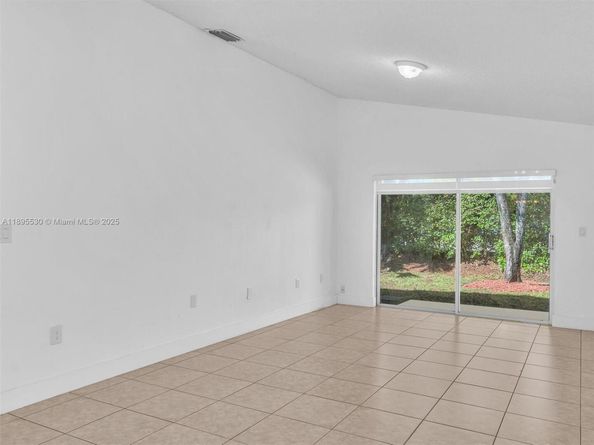 4147 Sapphire Ter, Weston FL 33331