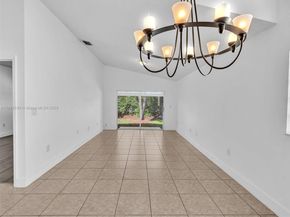 4147 Sapphire Ter, Weston FL 33331
