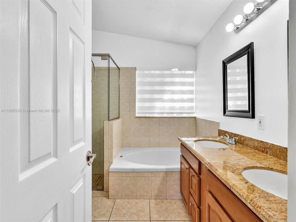 4147 Sapphire Ter, Weston FL 33331