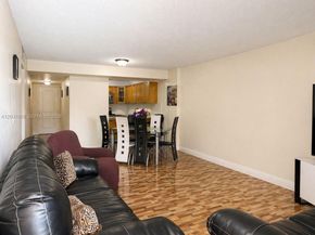 1910 W 56th St 3121B, Hialeah FL 33012