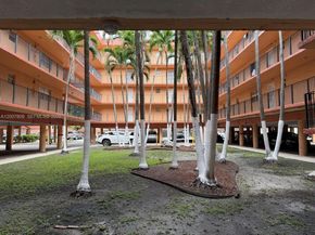 1910 W 56th St 3121B, Hialeah FL 33012
