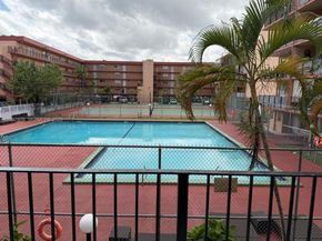 1910 W 56th St 3121B, Hialeah FL 33012