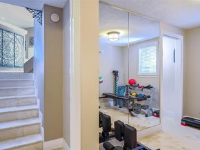 8025 SW 91st Ave, Miami FL 33173