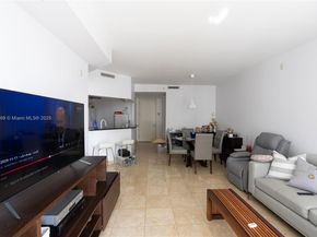 801 Brickell Key Blvd 1407, Miami FL 33131