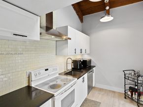 8331 SW 157th Ave 409, Miami FL 33193