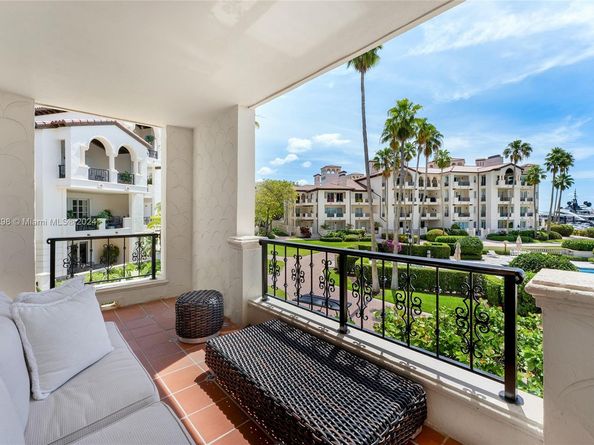 2221 Fisher Island Dr 3201, Miami Beach FL 33109