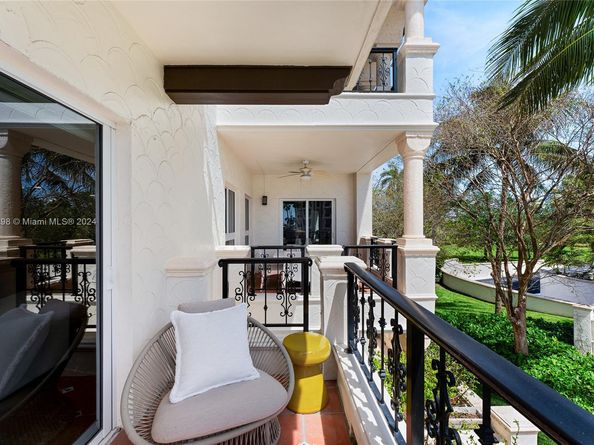 2221 Fisher Island Dr 3201, Miami Beach FL 33109
