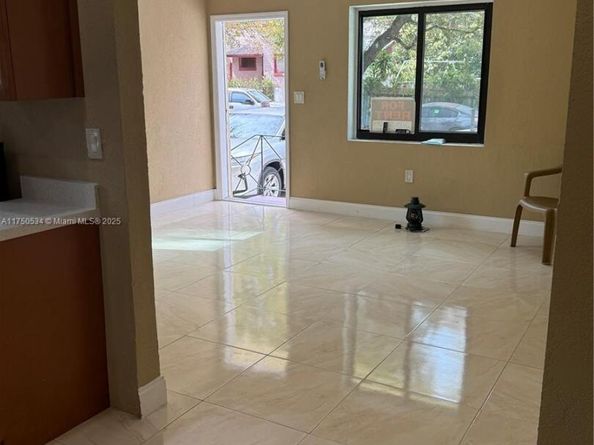 5501 NW Miami Ct, Miami FL 33127