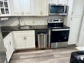 2651 S Course Dr 410, Pompano Beach FL 33069