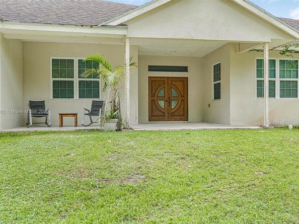 1640 C Rd, Loxahatchee FL 33470