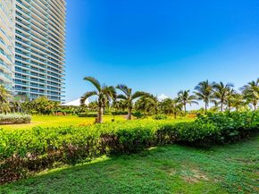 10275 Collins Ave 206, Bal Harbour FL 33154