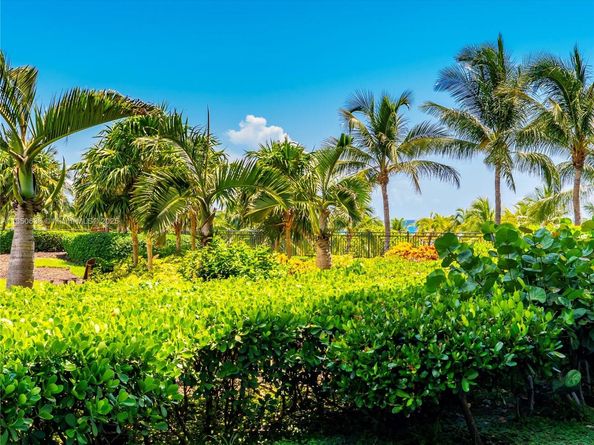 10275 Collins Ave 206, Bal Harbour FL 33154