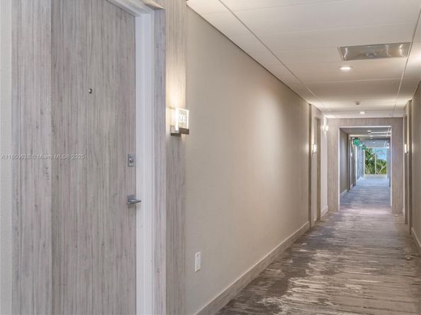 10275 Collins Ave 206, Bal Harbour FL 33154
