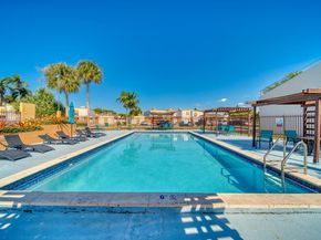 1207 SW 131st Place Cir W, Miami FL 33184