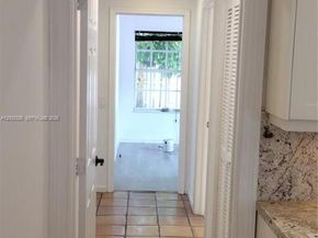 659 Verona Pl, Weston FL 33326