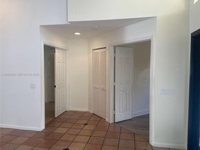 659 Verona Pl, Weston FL 33326