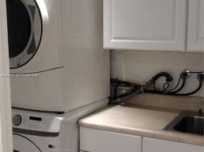 659 Verona Pl, Weston FL 33326