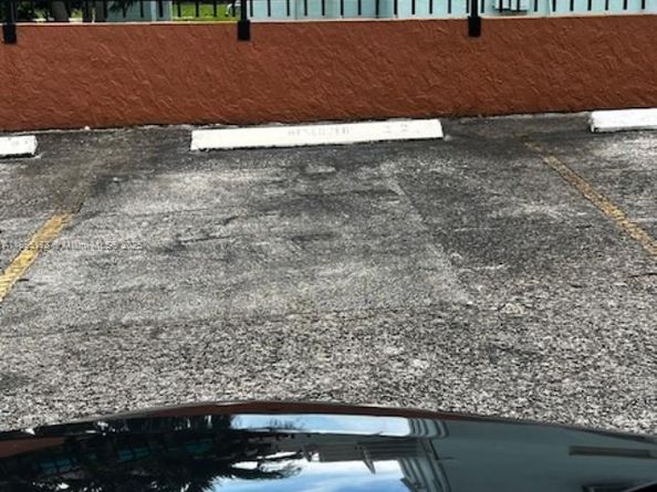 677 SW 9th Ave 205, Miami FL 33130