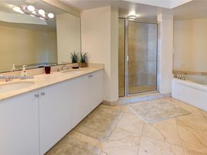 17555 Atlantic Blvd 902, Sunny Isles Beach FL 33160