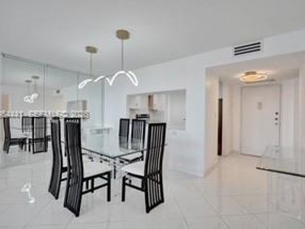 1865 S Ocean Dr 11J, Hallandale Beach FL 33009