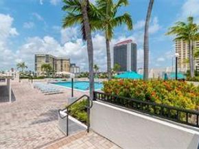 1865 S Ocean Dr 11J, Hallandale Beach FL 33009