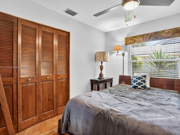 1245 NW 52nd Way, Deerfield Beach FL 33442