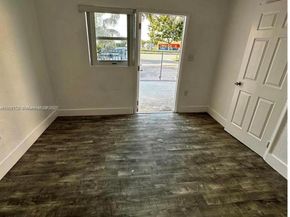 1064 NW 103rd St, Miami FL 33150