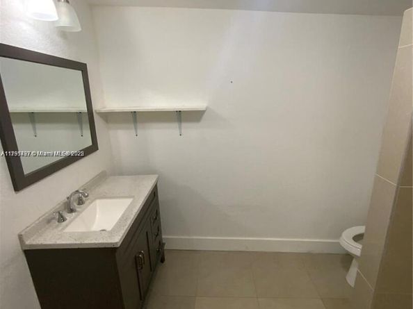 1064 NW 103rd St, Miami FL 33150