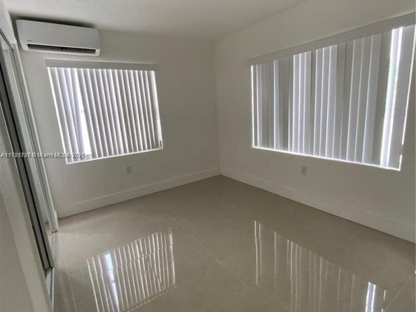 1064 NW 103rd St, Miami FL 33150