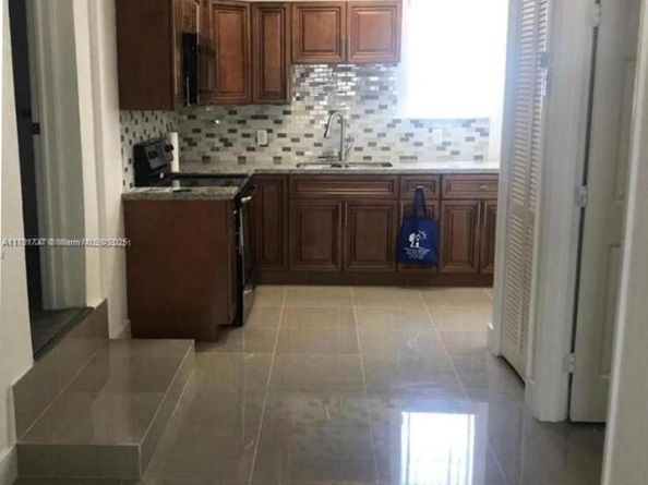 1064 NW 103rd St, Miami FL 33150