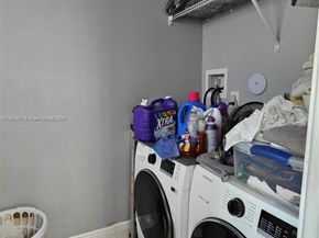 4651 SW 19th St, Fort Lauderdale FL 33317