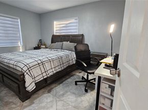 4651 SW 19th St, Fort Lauderdale FL 33317