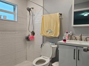 4651 SW 19th St, Fort Lauderdale FL 33317