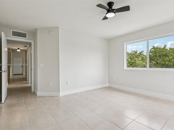 15470 SW 284th St 3301, Homestead FL 33033