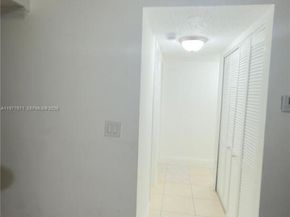 11925 NE 2nd Ave B207, North Miami FL 33161
