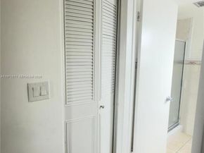 11925 NE 2nd Ave B207, North Miami FL 33161