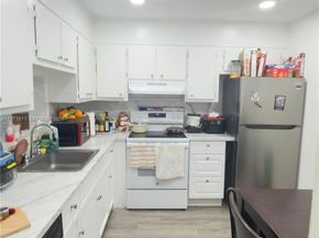 11925 NE 2nd Ave B207, North Miami FL 33161