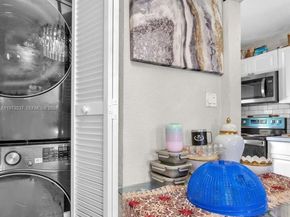 2521 NW 151st St, Miami Gardens FL 33054