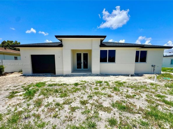 14980 Buchanan St, Miami FL 33176