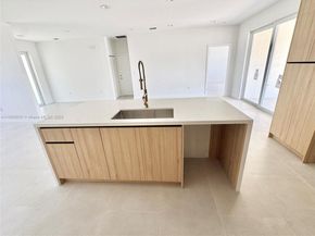 14980 Buchanan St, Miami FL 33176