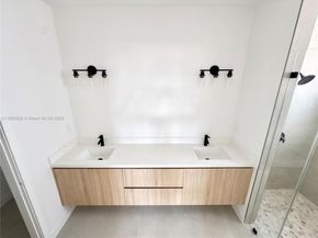 14980 Buchanan St, Miami FL 33176